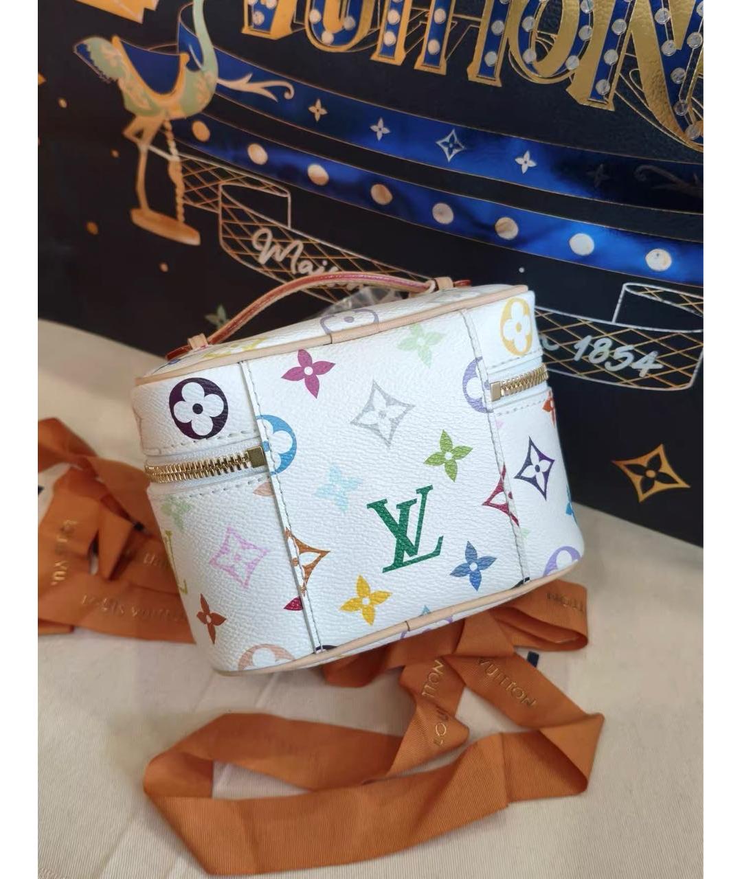 LOUIS VUITTON Мульти кожаная косметичка, фото 3