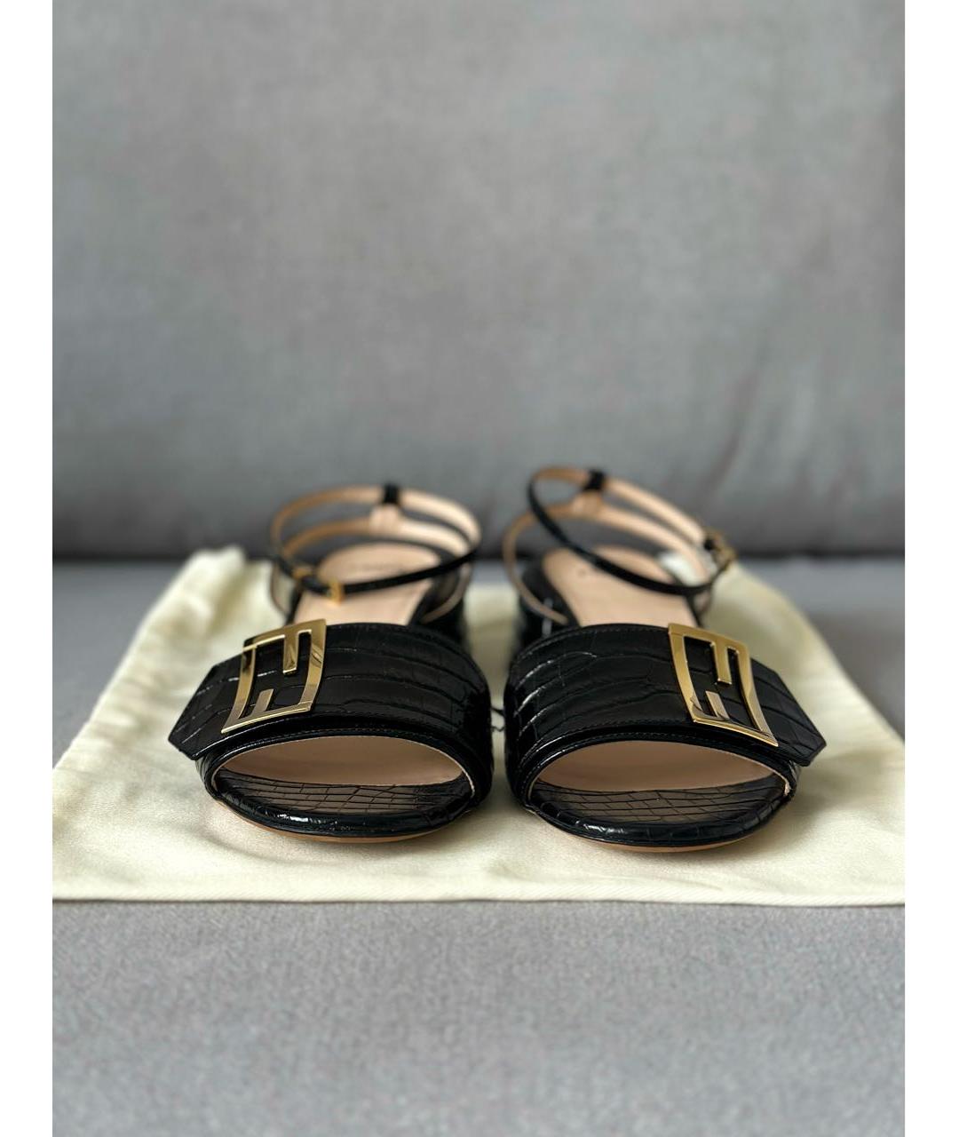 FENDI Черные кожаные сандалии, фото 6