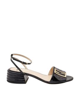 FENDI Сандалии