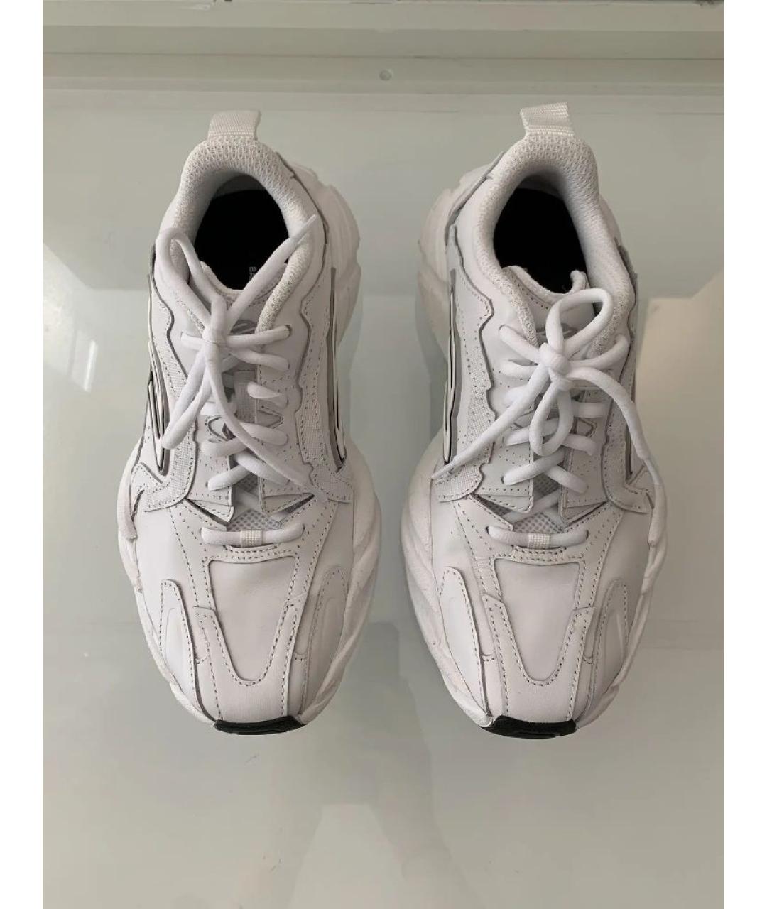 BALENCIAGA Белые кожаные кроссовки, фото 2