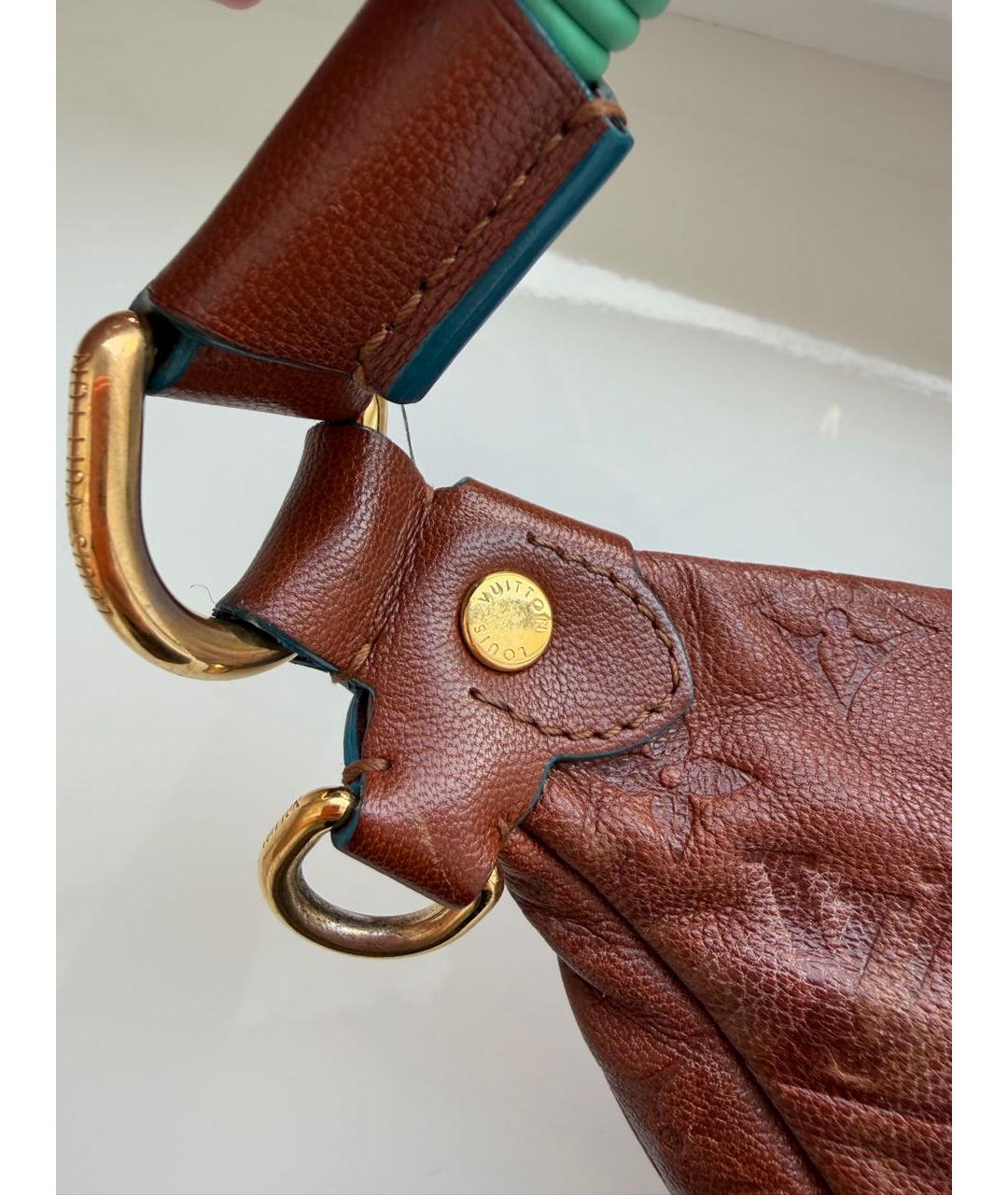 LOUIS VUITTON Коричневая кожаная поясная сумка, фото 5