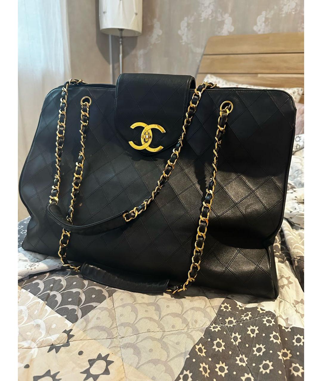 CHANEL Черная кожаная сумка тоут, фото 8