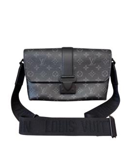 LOUIS VUITTON Сумка на плечо
