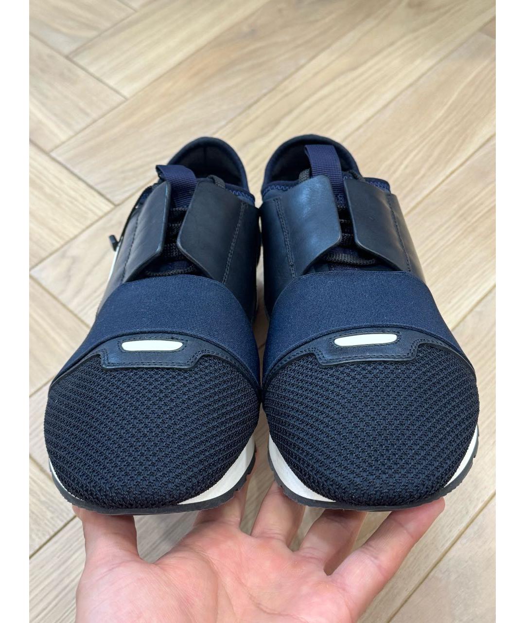 BALENCIAGA Темно-синие кожаные низкие кроссовки / кеды, фото 2