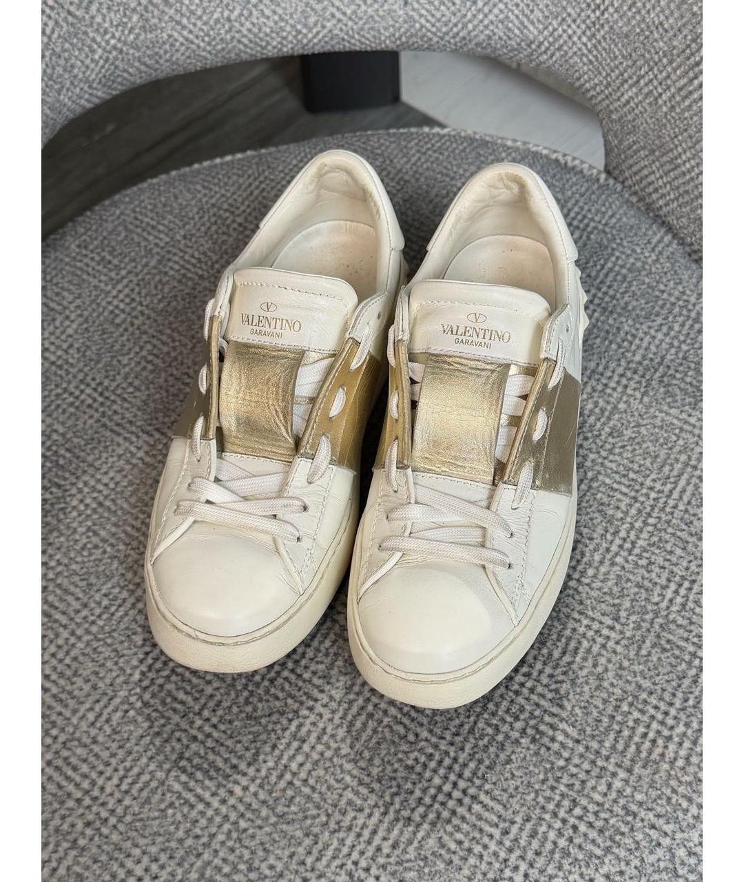 VALENTINO Белые кожаные кроссовки, фото 4