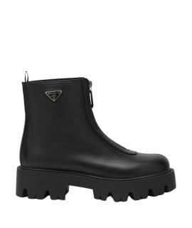 PRADA Ботинки