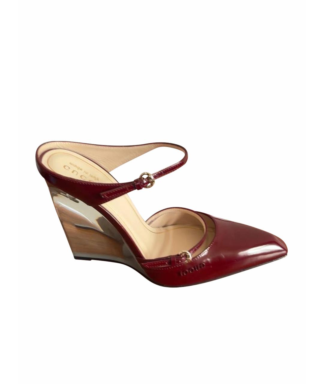 GUCCI Бордовые босоножки из лакированной кожи, фото 1