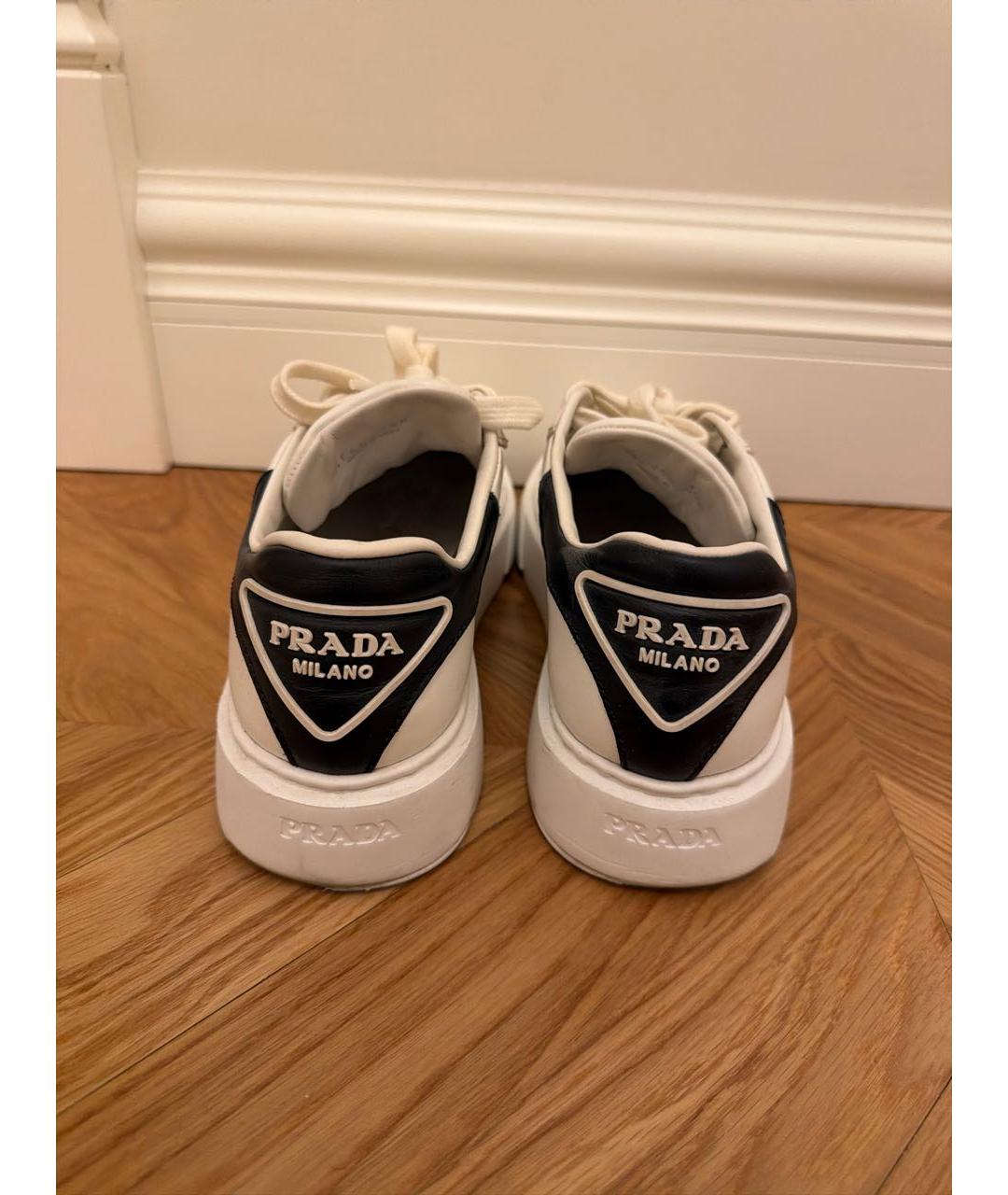 PRADA Белые кожаные кеды, фото 4
