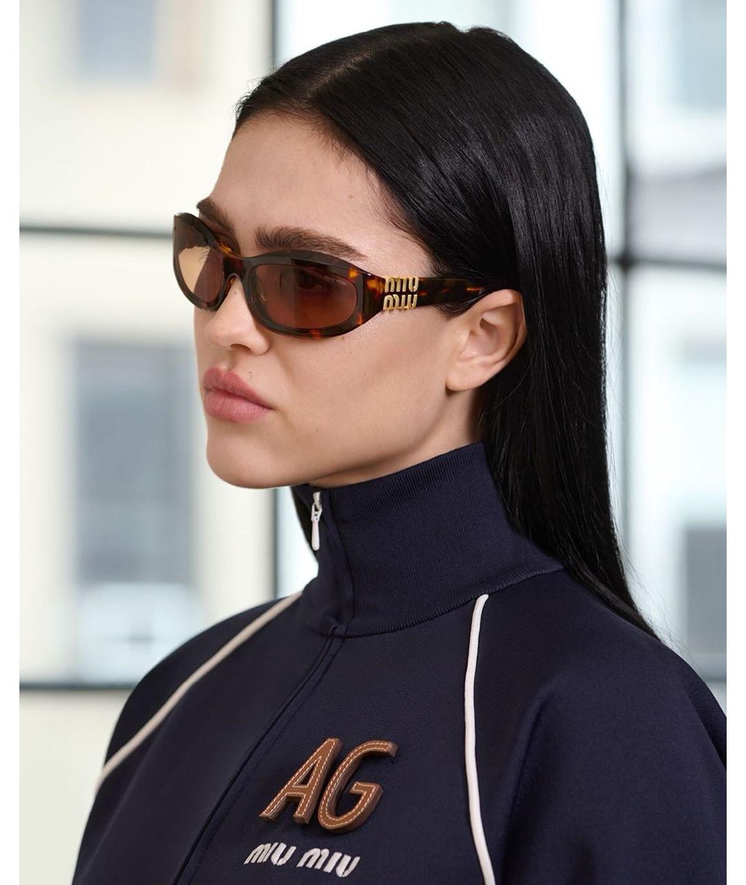 MIU MIU Коричневые пластиковые солнцезащитные очки, фото 2