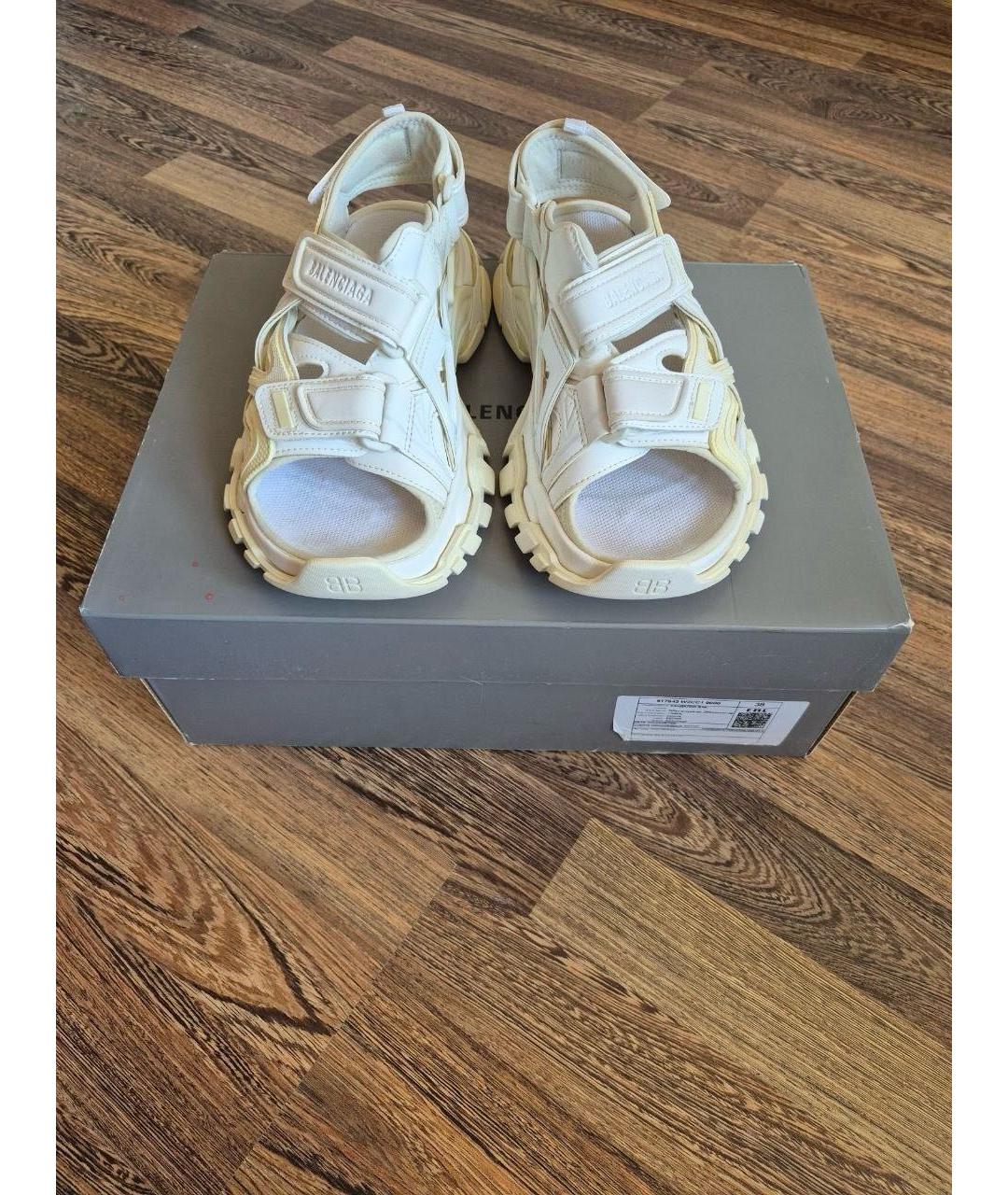 BALENCIAGA Белые сандалии, фото 2