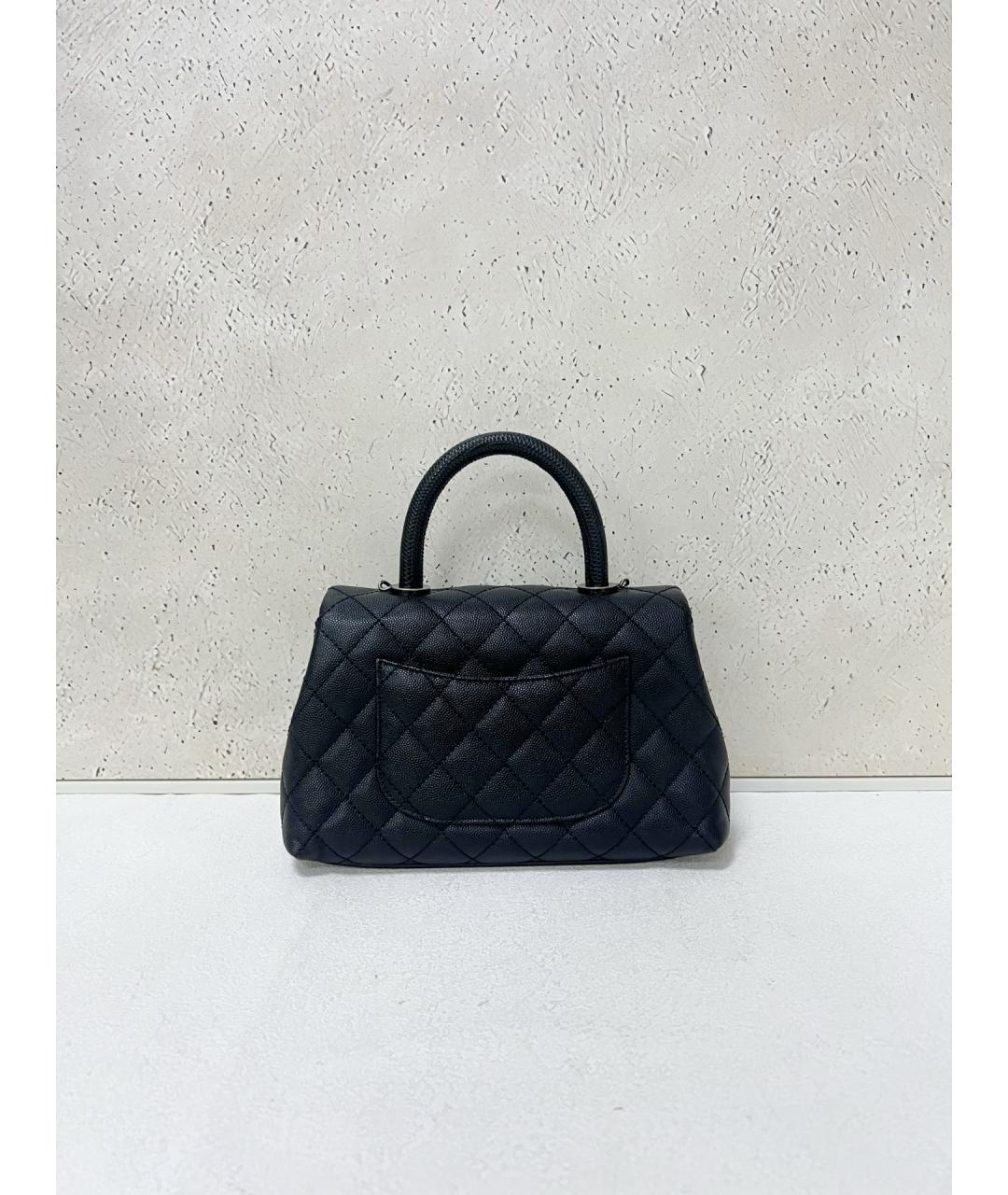 CHANEL Черная кожаная сумка с короткими ручками, фото 2