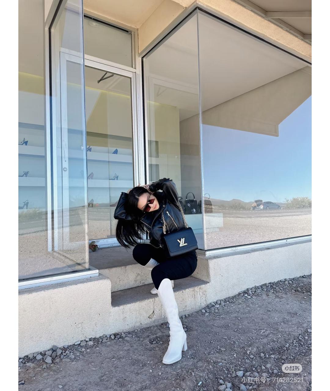 LOUIS VUITTON Черная кожаная сумка через плечо, фото 6