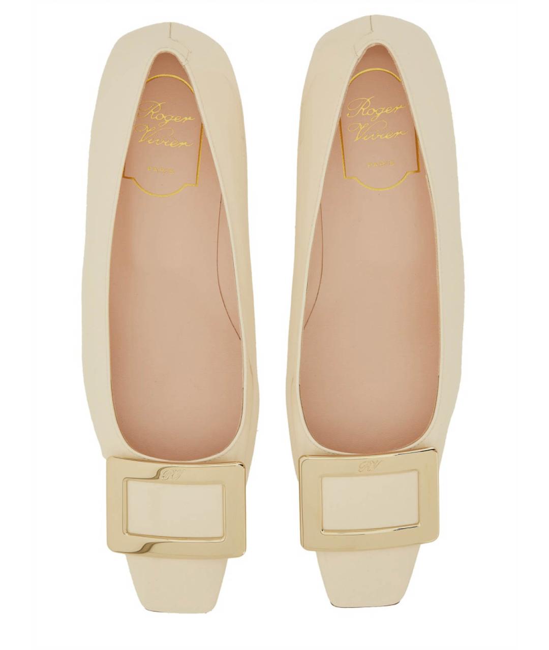 ROGER VIVIER Белые туфли из лакированной кожи, фото 4