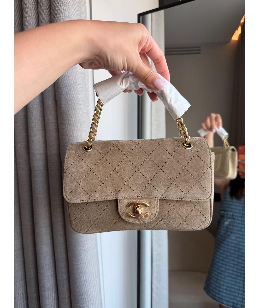 CHANEL Бежевая замшевая сумка через плечо, фото 4