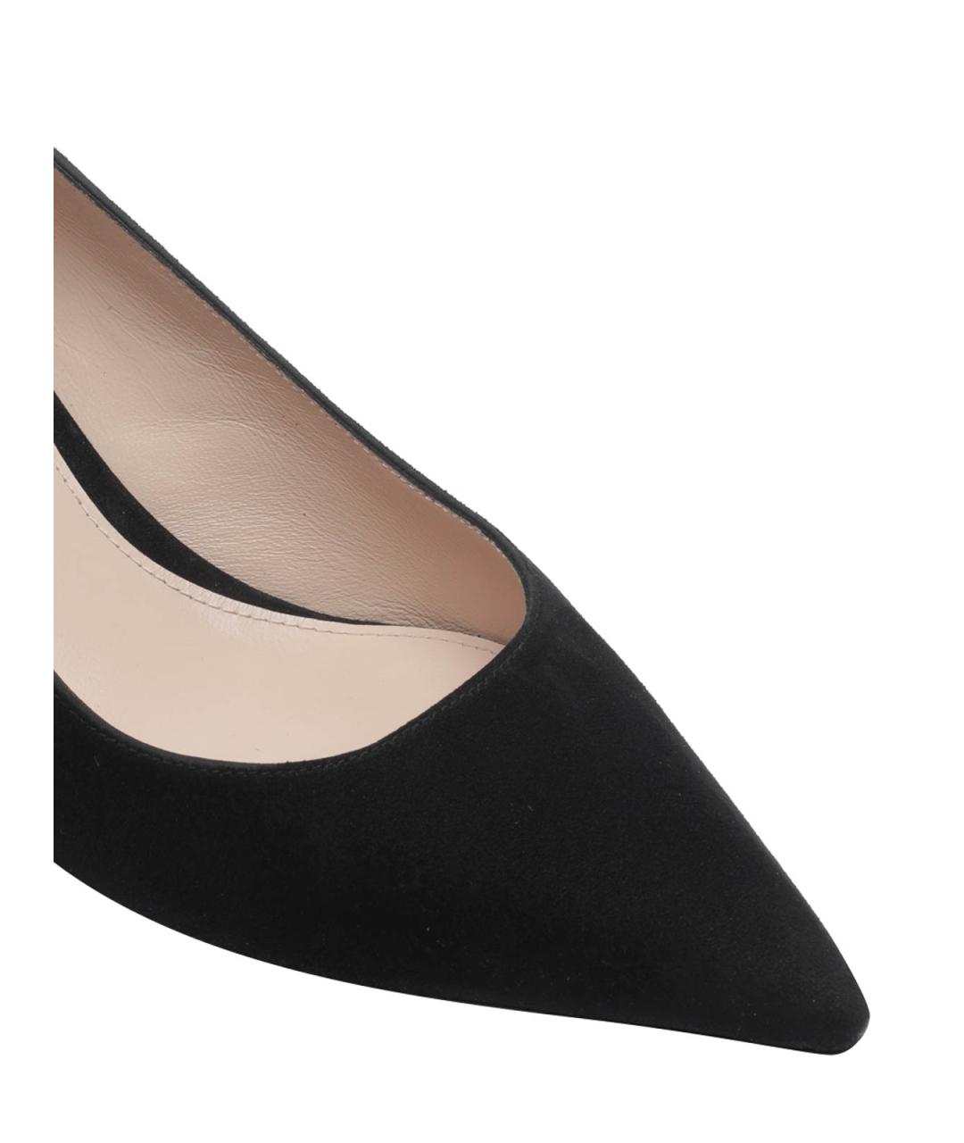 STUART WEITZMAN Черные замшевые туфли, фото 4