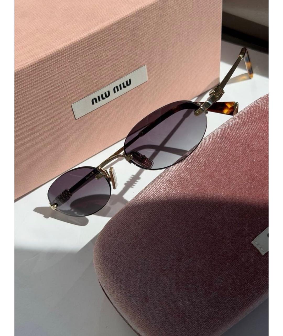 MIU MIU Золотые металлические солнцезащитные очки, фото 4