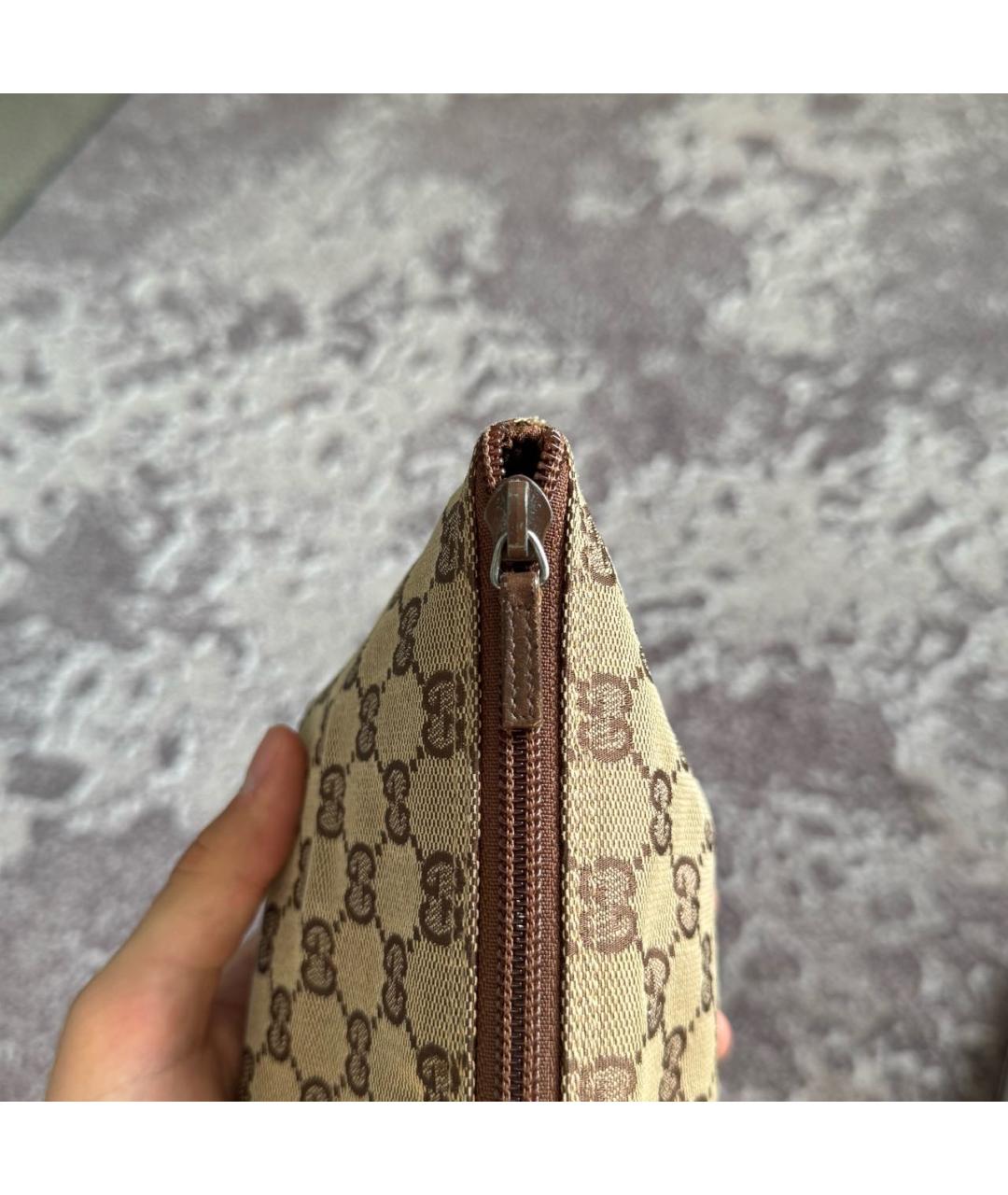 GUCCI Коричневая жаккардовая сумка с короткими ручками, фото 3