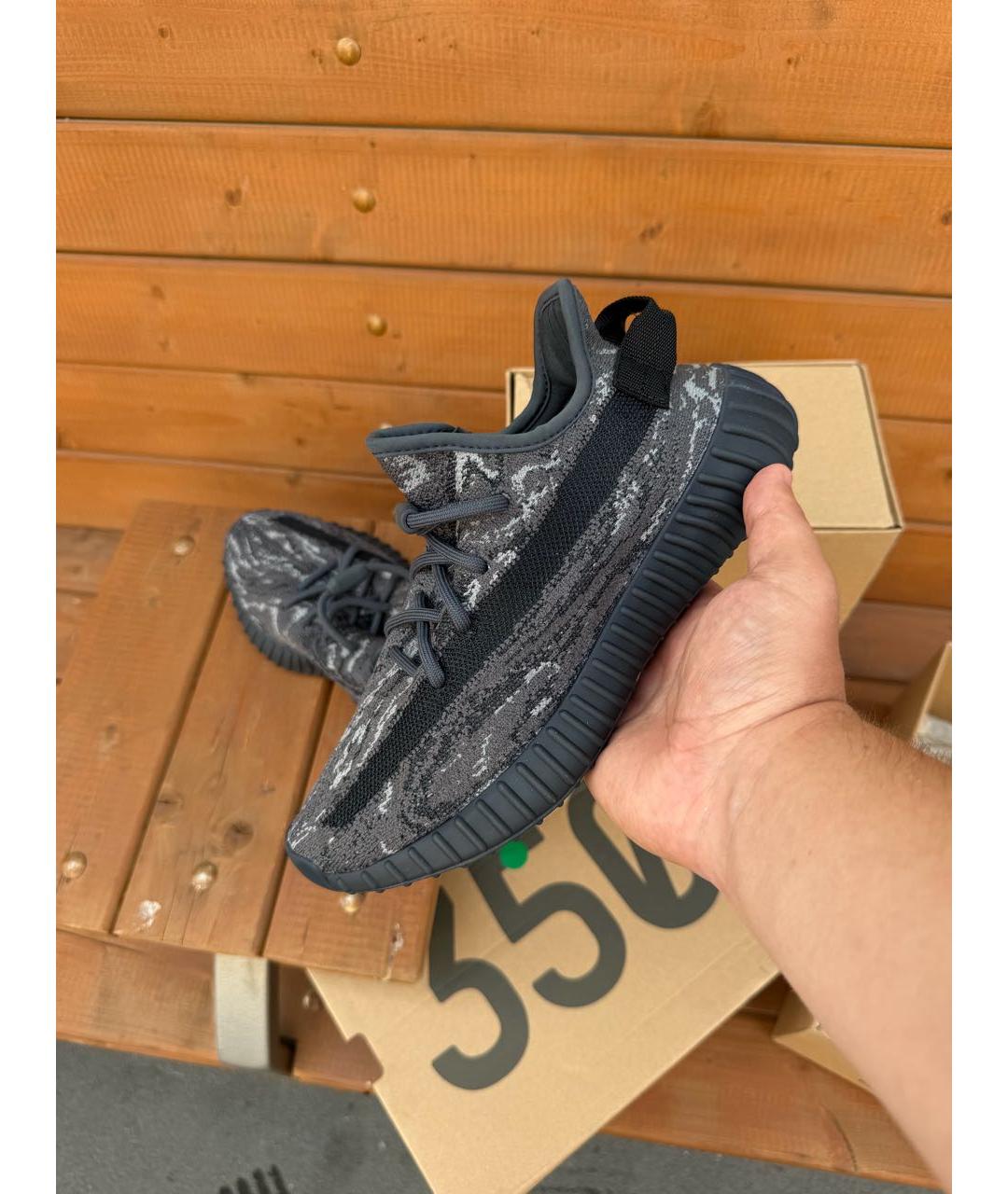ADIDAS YEEZY Антрацитовые текстильные кроссовки, фото 5