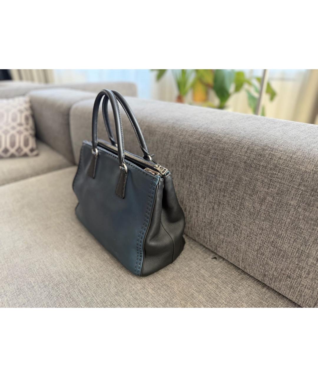 PRADA Темно-синяя кожаная сумка тоут, фото 3