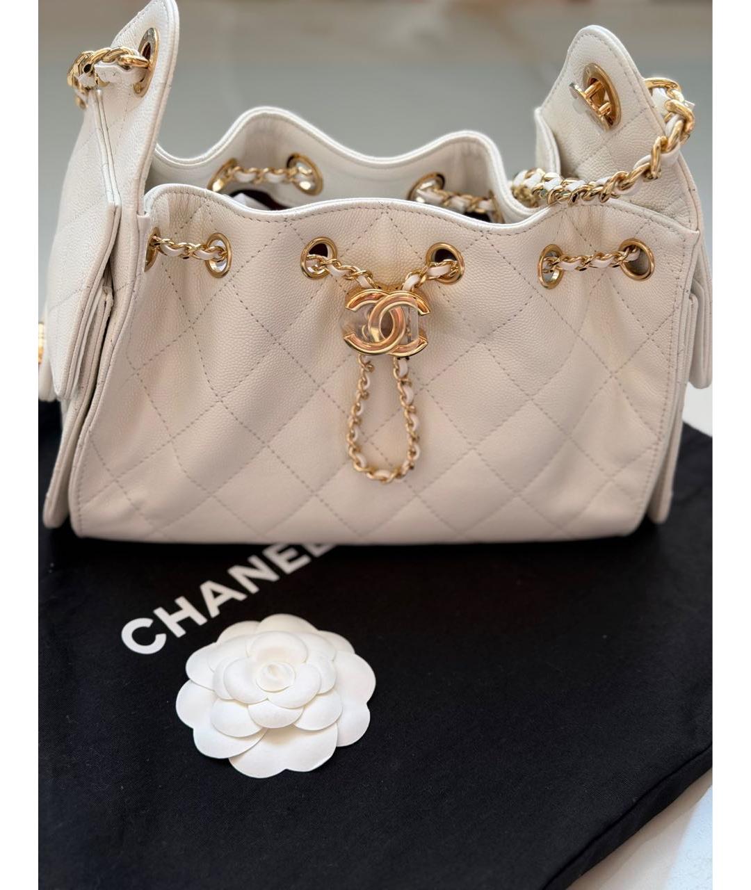 CHANEL Белая кожаная сумка с короткими ручками, фото 2