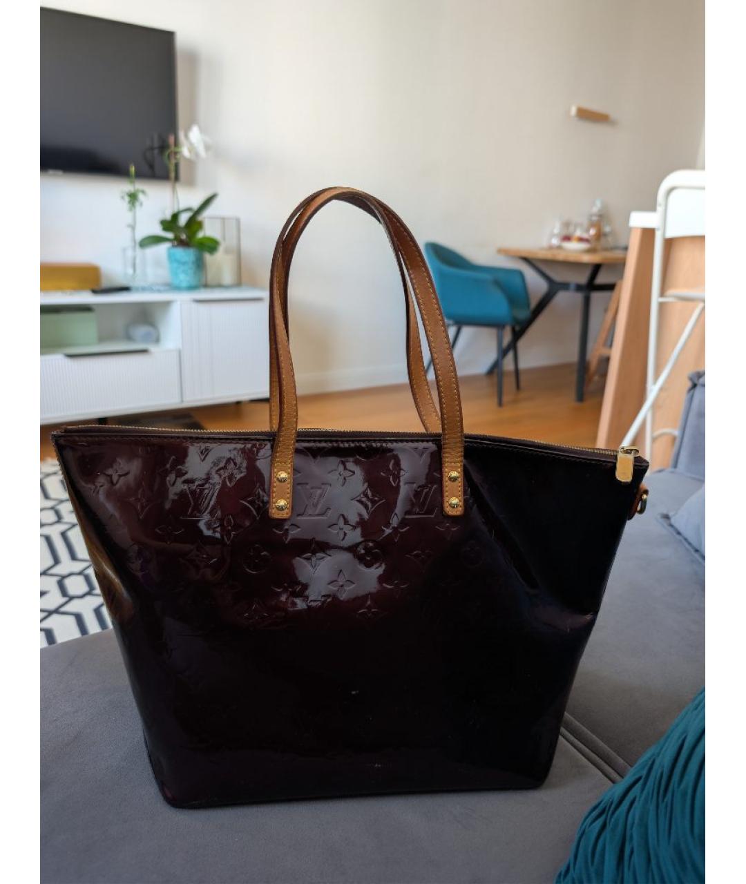 LOUIS VUITTON Бордовая сумка тоут из лакированной кожи, фото 3