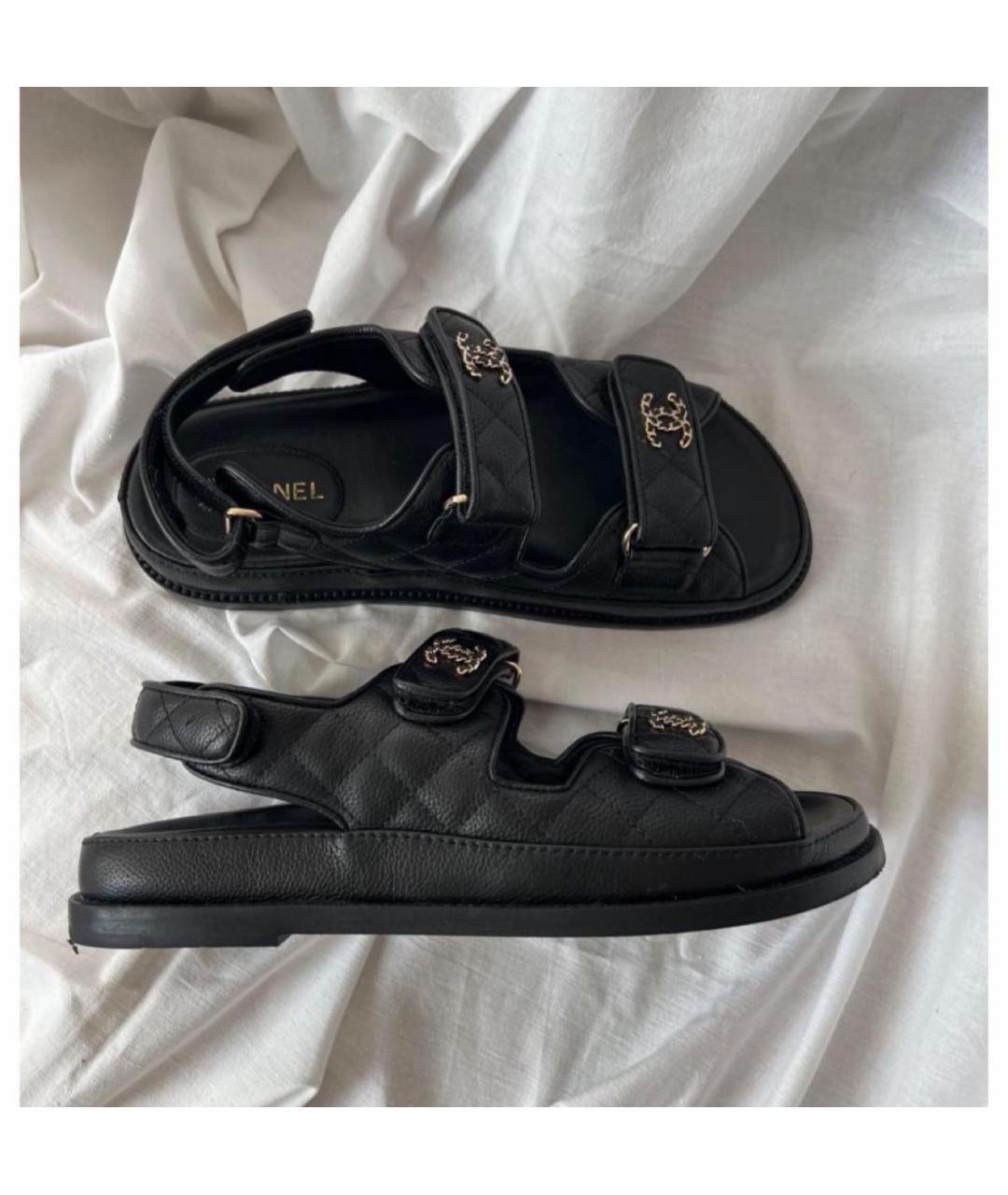 CHANEL Черные кожаные сандалии, фото 3