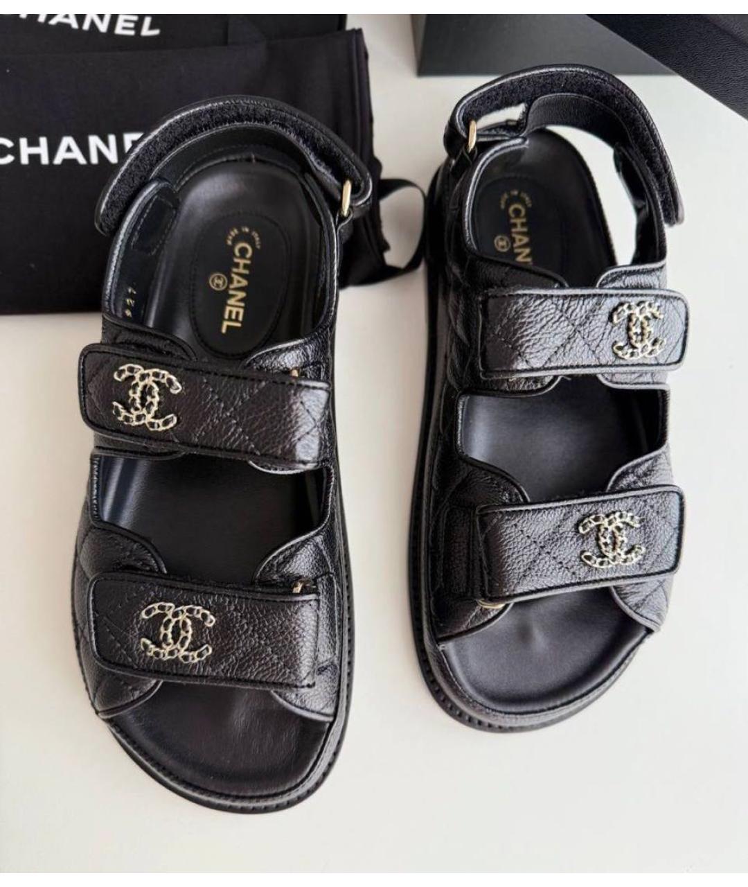 CHANEL Черные кожаные сандалии, фото 2