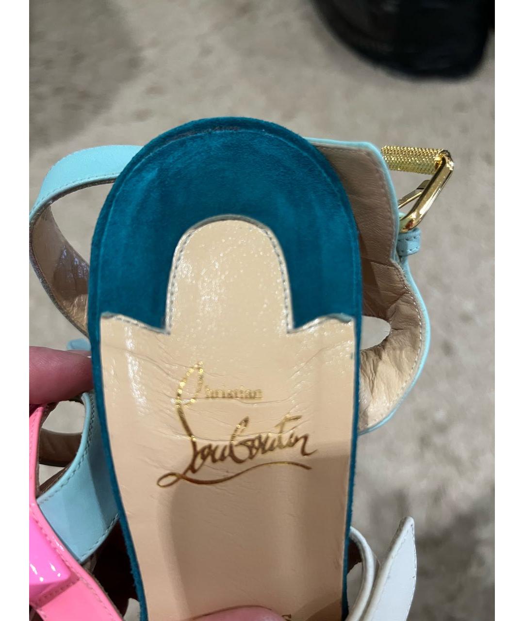 CHRISTIAN LOUBOUTIN Золотые кожаные босоножки, фото 6