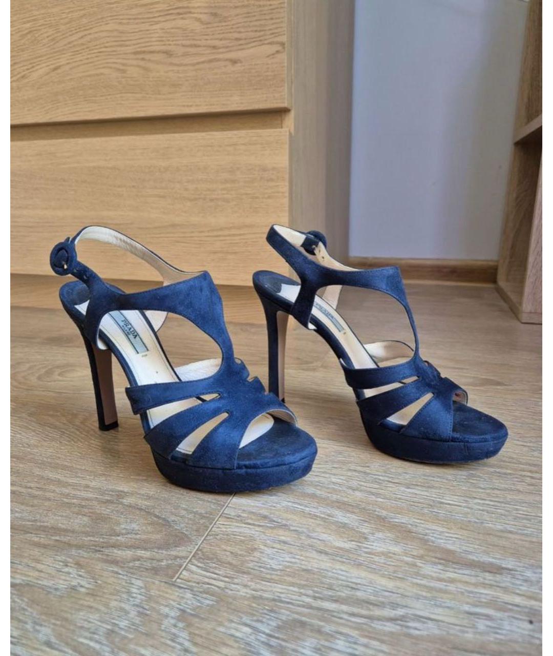 PRADA Синие замшевые босоножки, фото 4