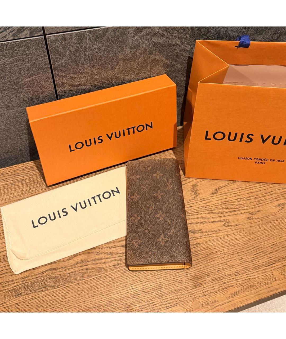 LOUIS VUITTON Коричневый кошелек, фото 4