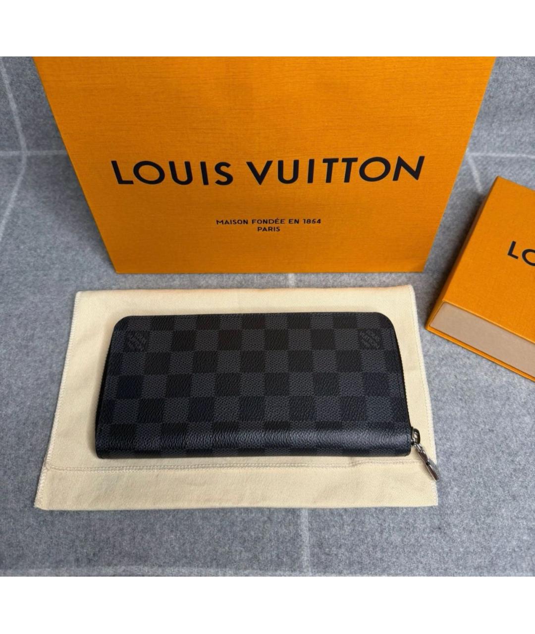 LOUIS VUITTON Черный кошелек, фото 2