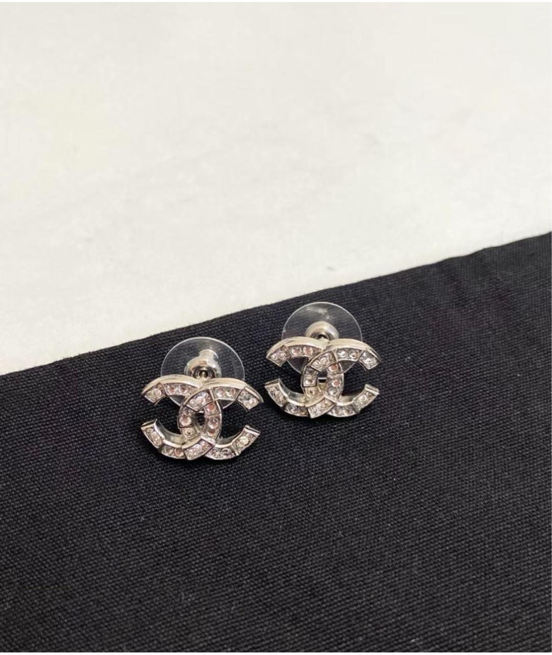 CHANEL Серебряные металлические серьги, фото 2