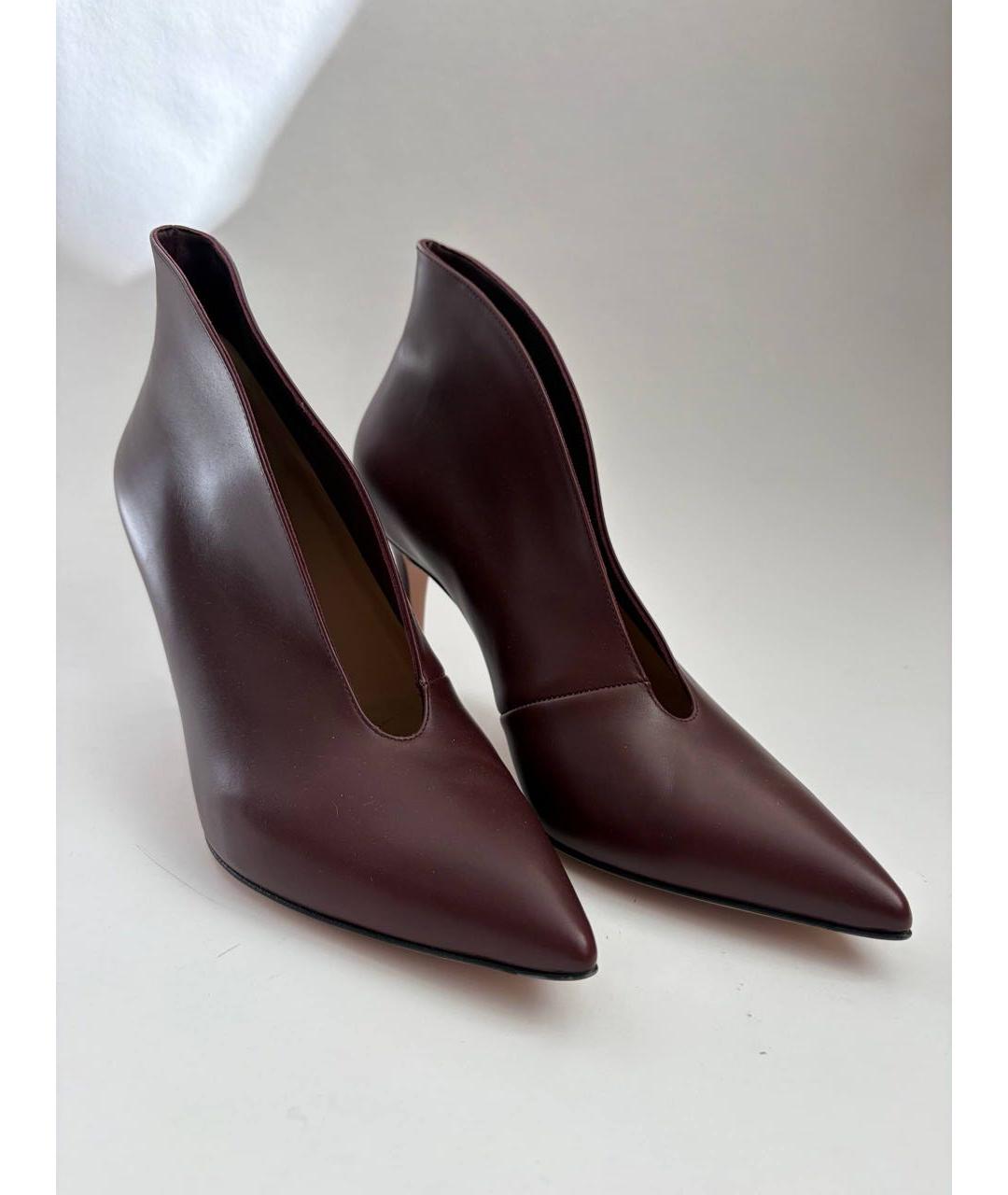 GIANVITO ROSSI Бордовые кожаные ботильоны, фото 5