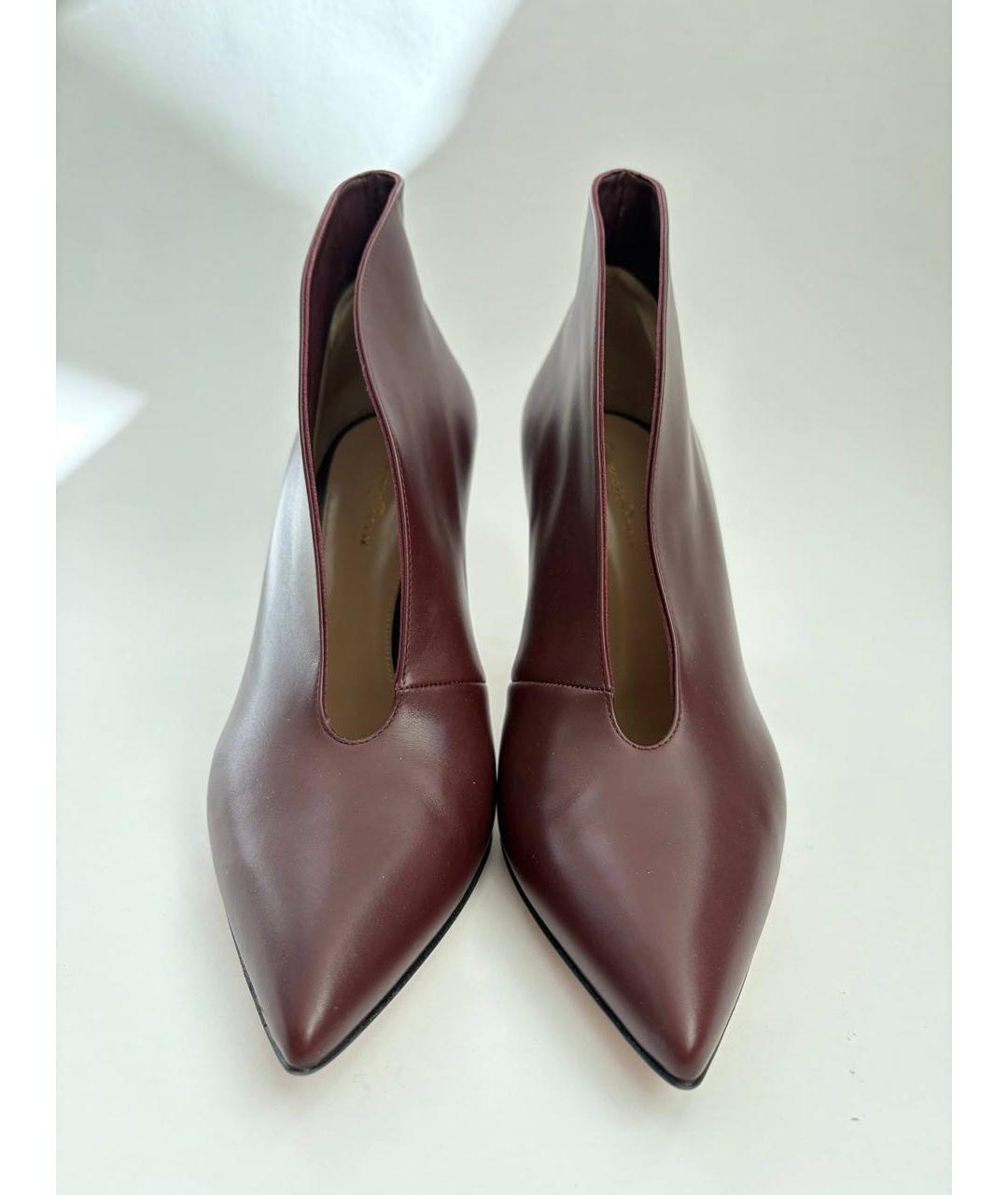 GIANVITO ROSSI Бордовые кожаные ботильоны, фото 2