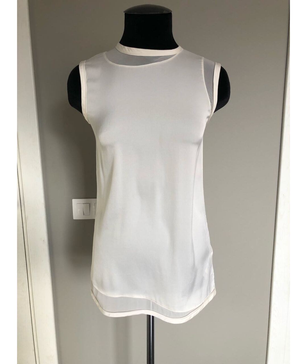 DKNY Бежевая шелковая блузы, фото 5