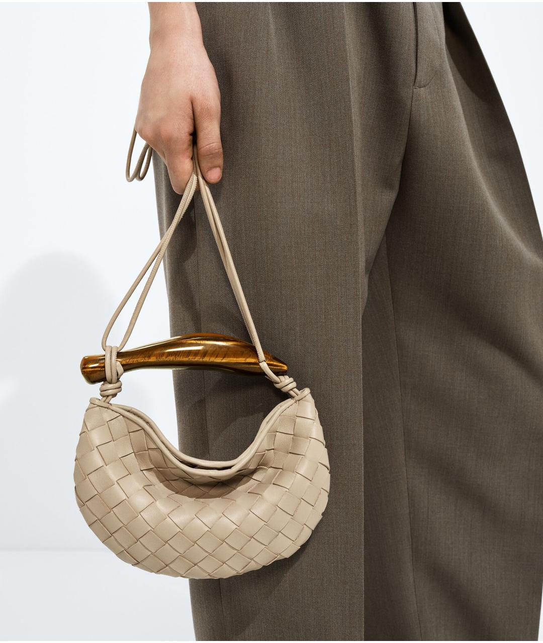 BOTTEGA VENETA Бежевая кожаная сумка с короткими ручками, фото 2