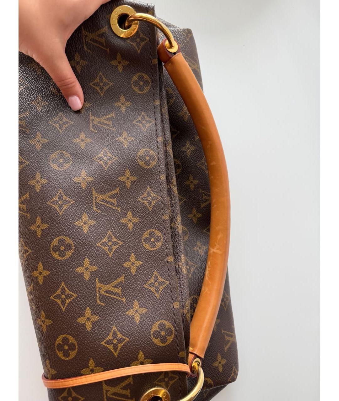 LOUIS VUITTON Коричневая сумка через плечо из искусственной кожи, фото 3