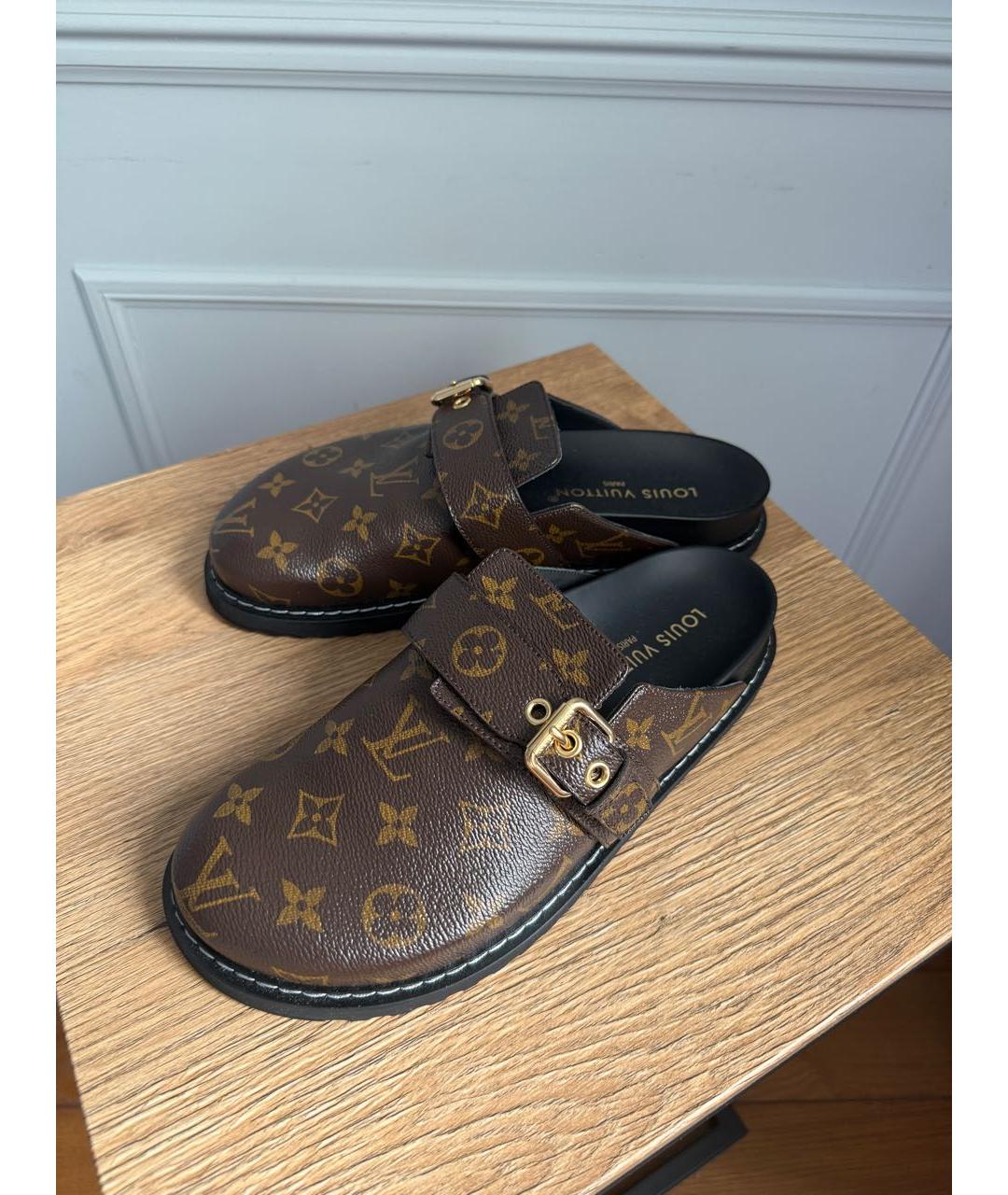 LOUIS VUITTON Коричневые кожаные сабо, фото 2