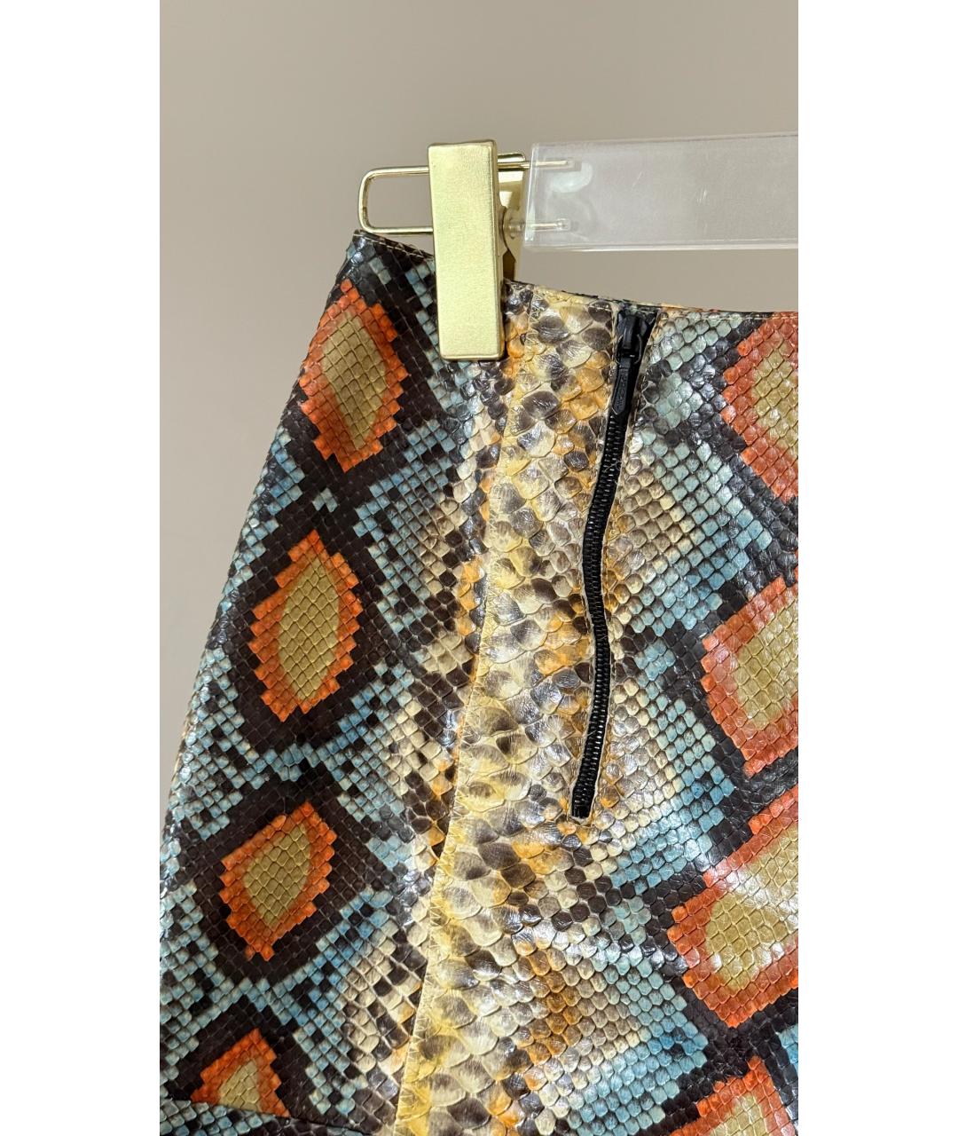 CHANEL Мульти шорты из экзотической кожи, фото 4