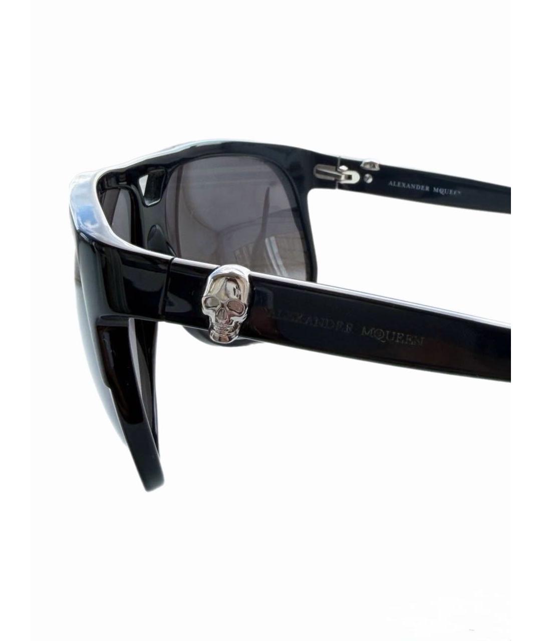 ALEXANDER MCQUEEN Черные пластиковые солнцезащитные очки, фото 3