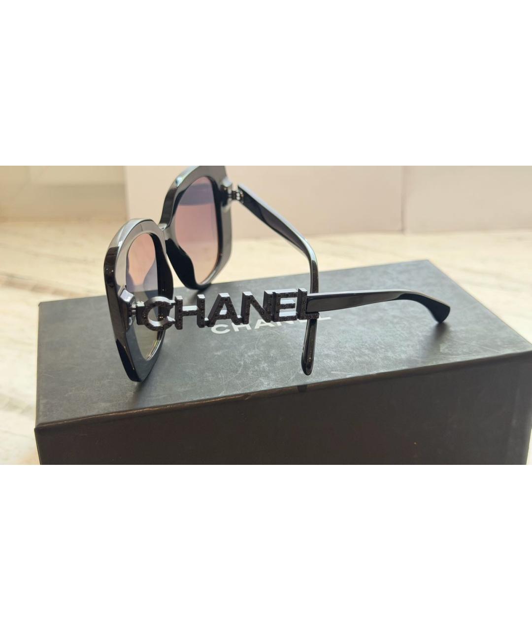 CHANEL Черные пластиковые солнцезащитные очки, фото 3