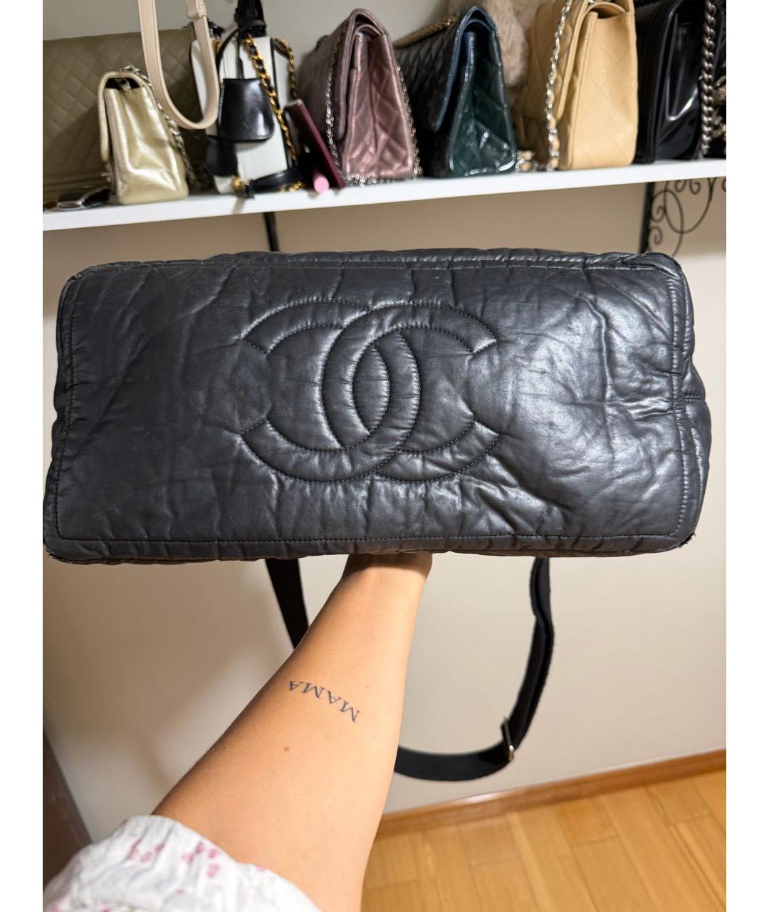 CHANEL Черная нейлоновая сумка с короткими ручками, фото 4
