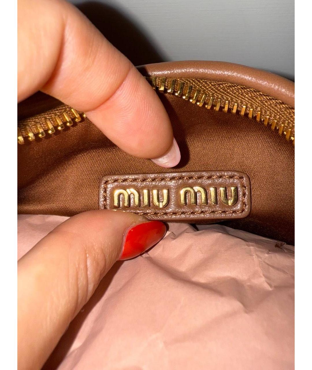 MIU MIU Коричневая кожаная сумка через плечо, фото 4
