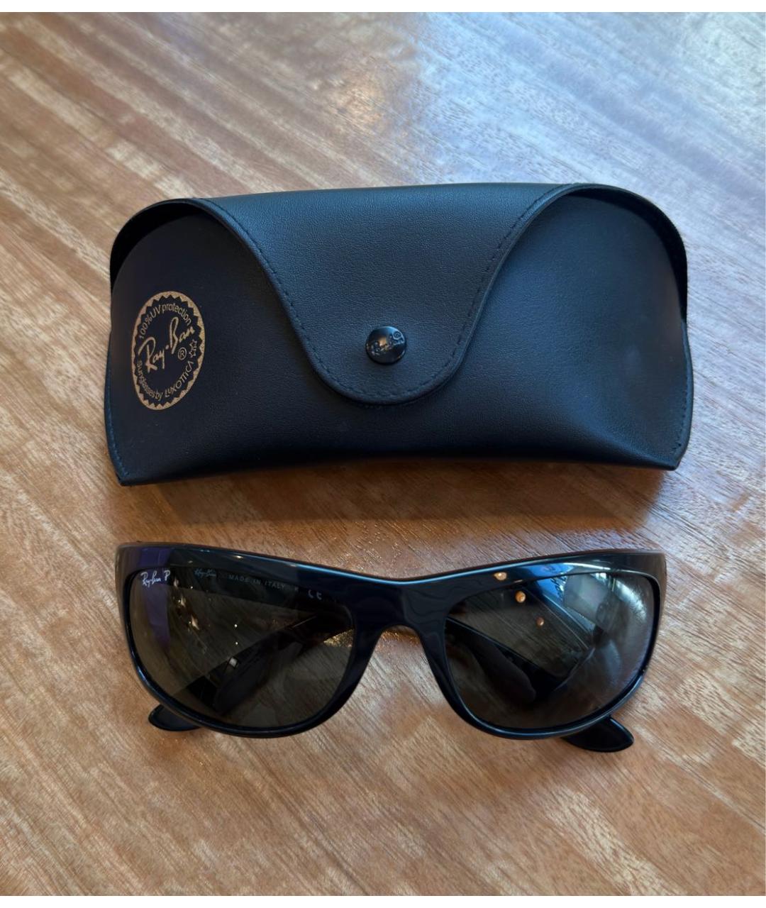 RAY BAN Черные пластиковые солнцезащитные очки, фото 4