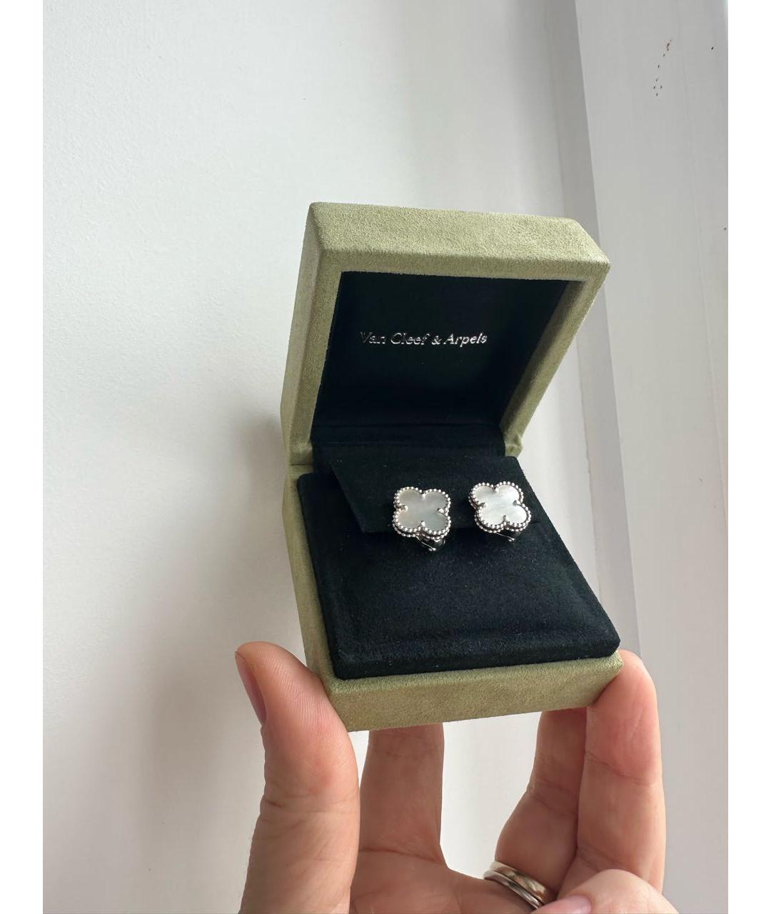 VAN CLEEF & ARPELS Белые серьги из белого золота, фото 2