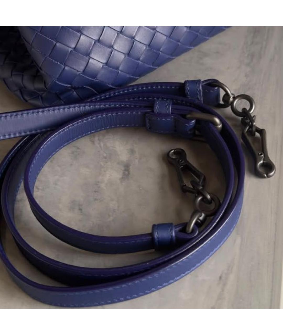 BOTTEGA VENETA Темно-синяя кожаная сумка с короткими ручками, фото 5