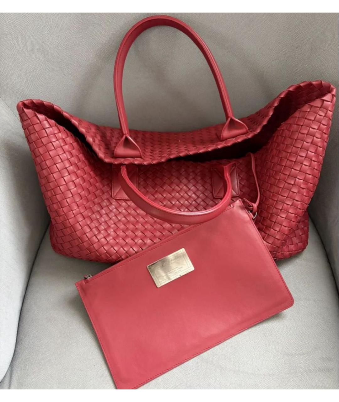 BOTTEGA VENETA Бордовая кожаная сумка тоут, фото 2