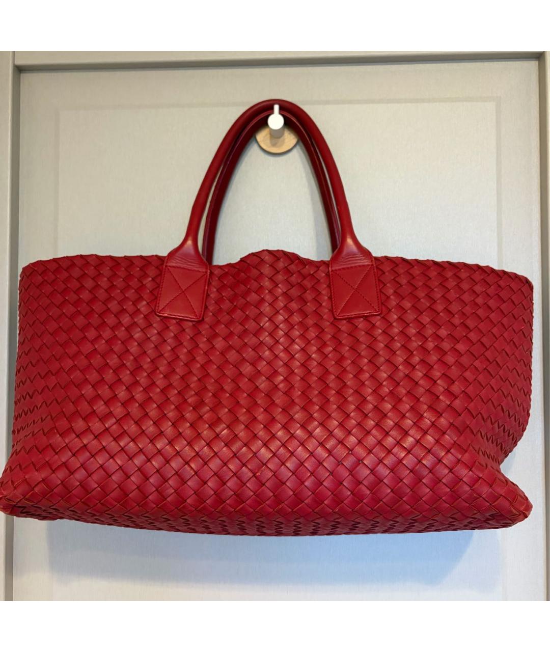 BOTTEGA VENETA Бордовая кожаная сумка тоут, фото 3
