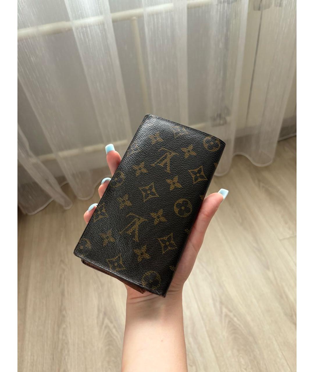 LOUIS VUITTON Коричневый кошелек, фото 4