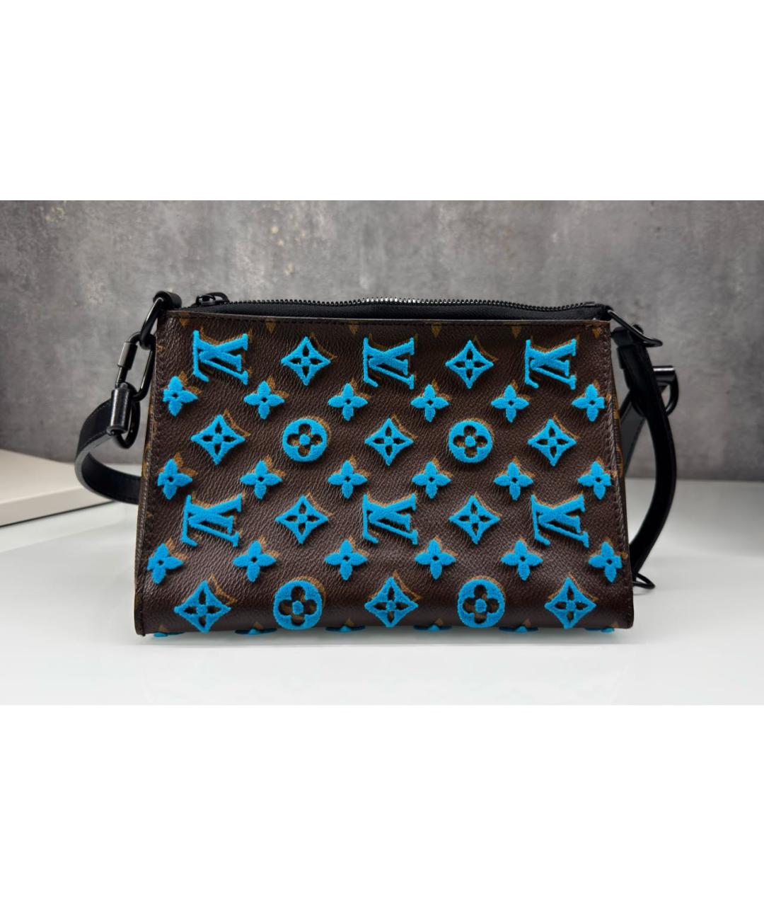 LOUIS VUITTON Коричневая канва сумка на плечо, фото 4